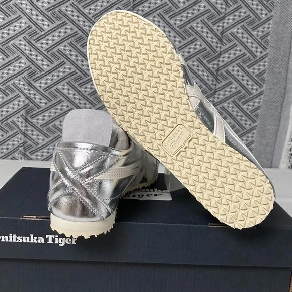 Asics Onitsuka Tiger Mexico 66 Silver Off White - Picture 3 of 6